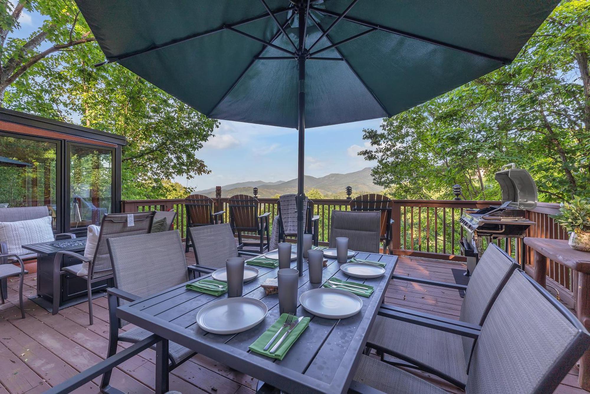 Family Chalet With Sauna, Hottub, Heavenly Views! Mins To Downtown! Гатлинбург Экстерьер фото